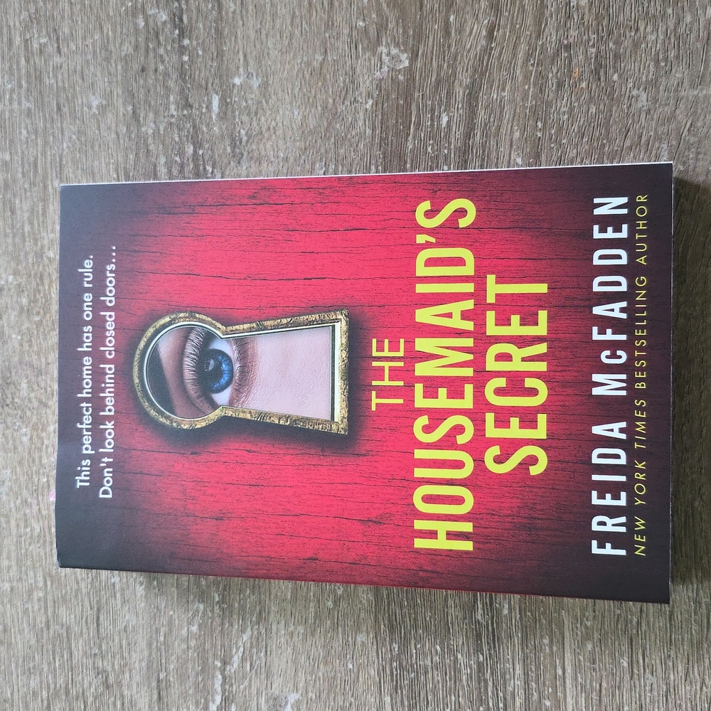 Book- The Housemaid's Secret by Freida McFadden (New)